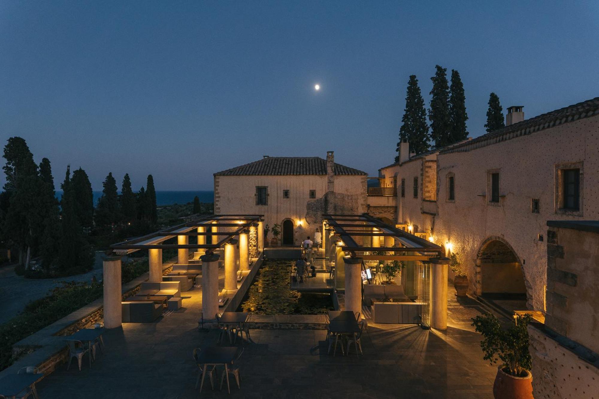 Kinsterna Hotel Monemvasia Exterior photo